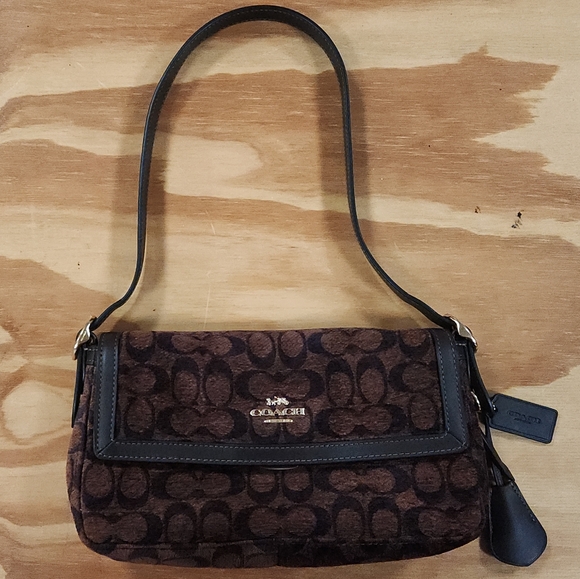 Coach Etta Small Flap In Signature Chenille - Picture 2 of 16